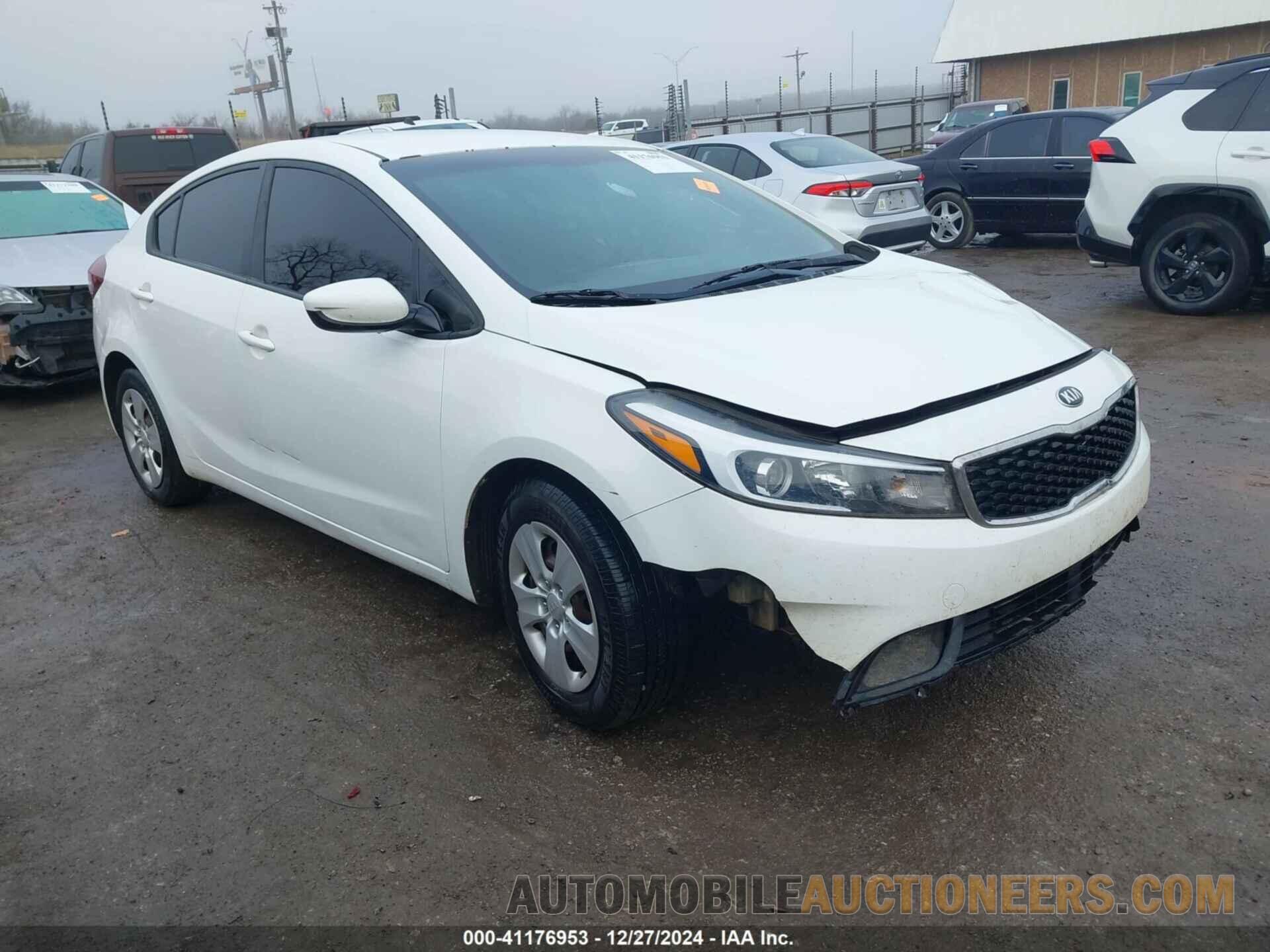 3KPFK4A74JE175769 KIA FORTE 2018