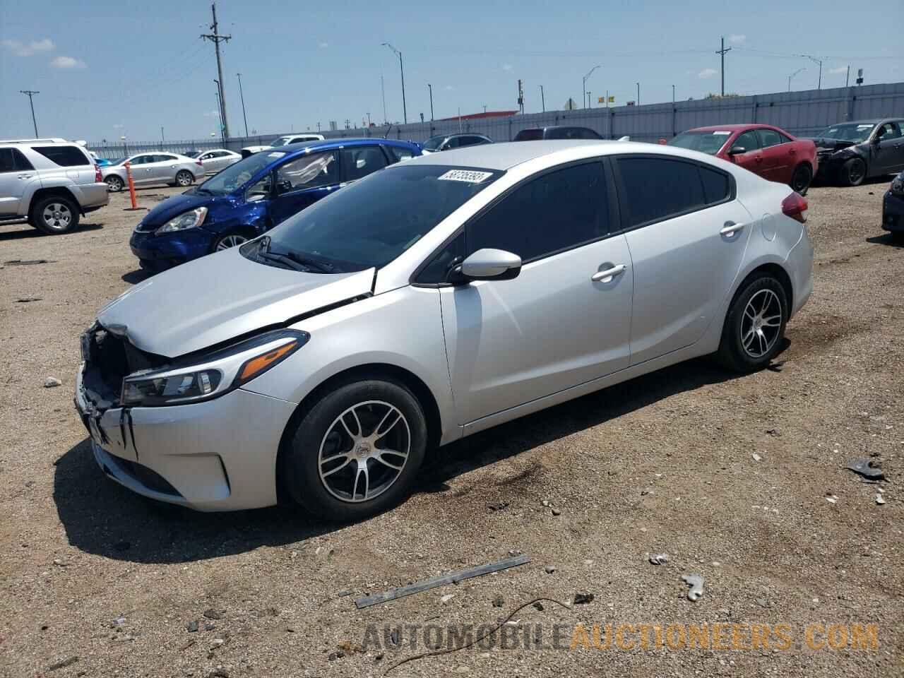 3KPFK4A74JE181670 KIA FORTE 2018