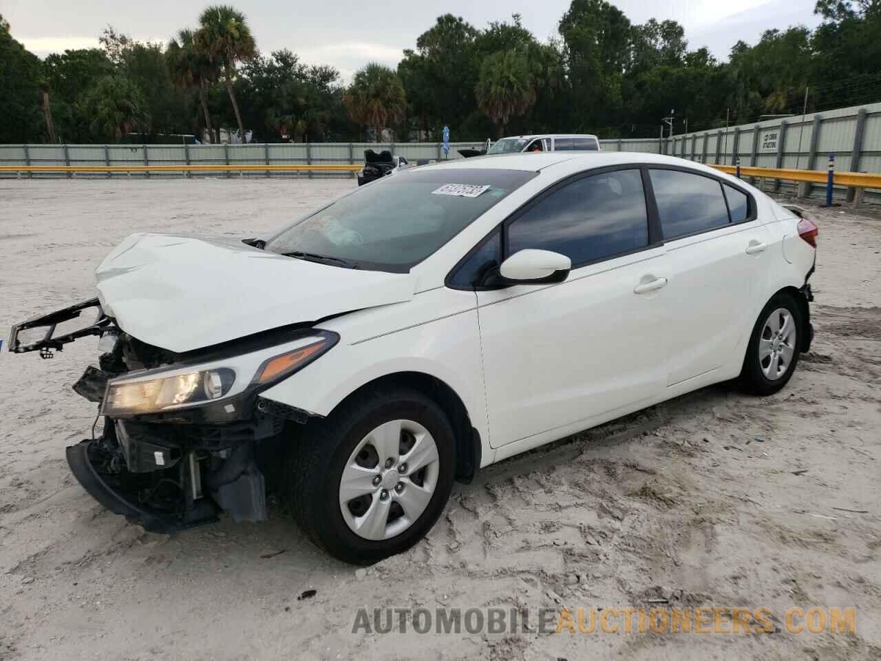 3KPFK4A74JE189753 KIA FORTE 2018