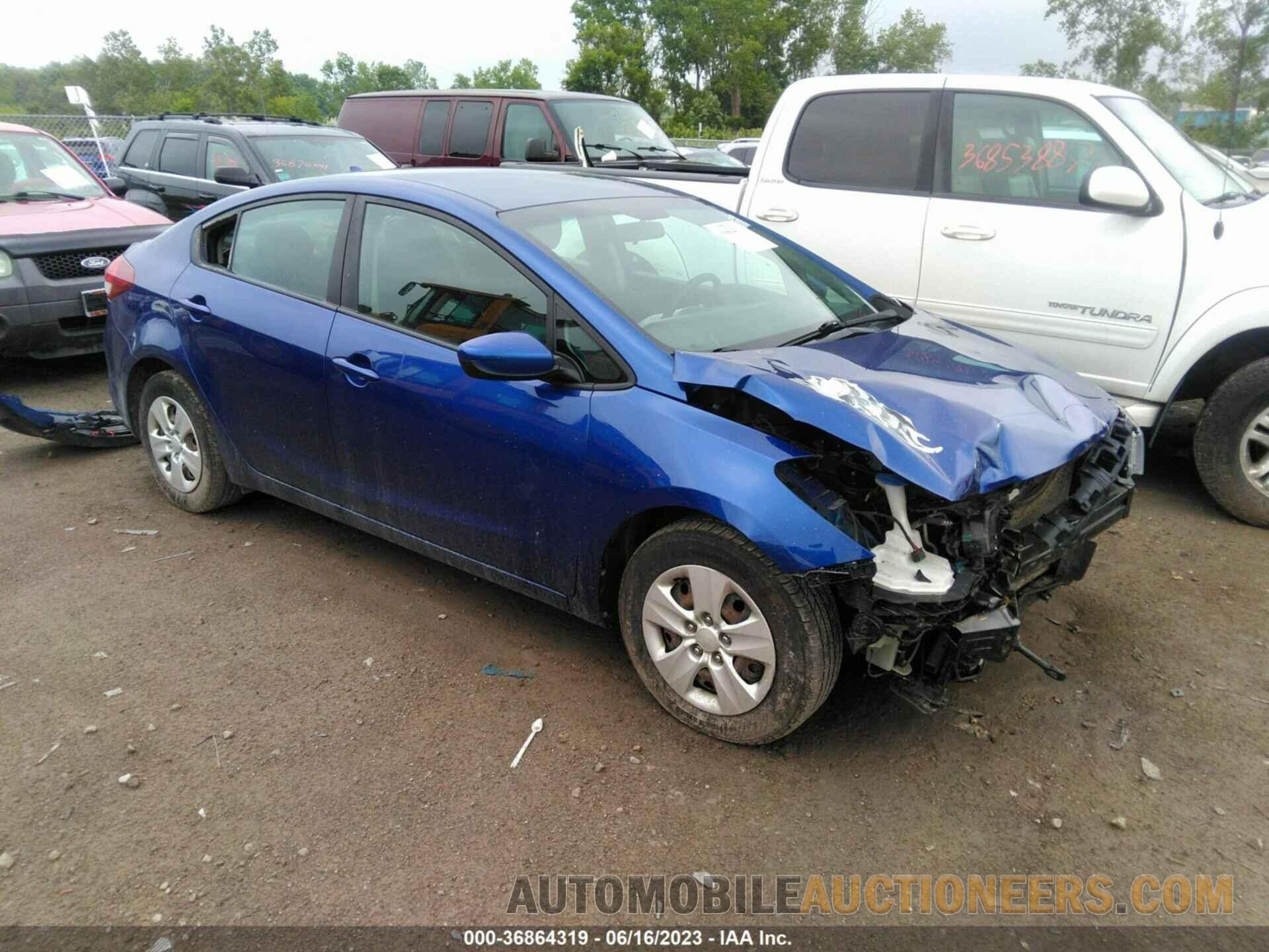 3KPFK4A74JE210570 KIA FORTE 2018