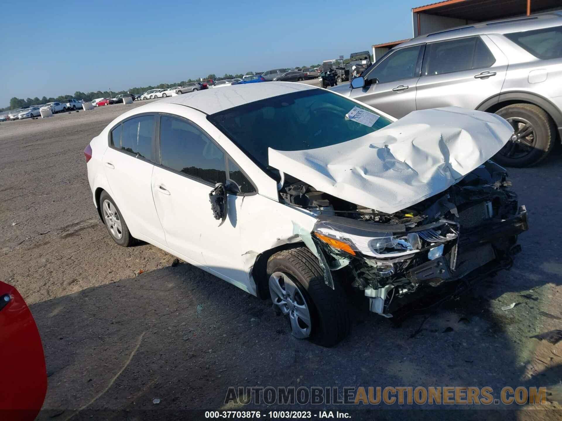 3KPFK4A74JE214439 KIA FORTE 2018