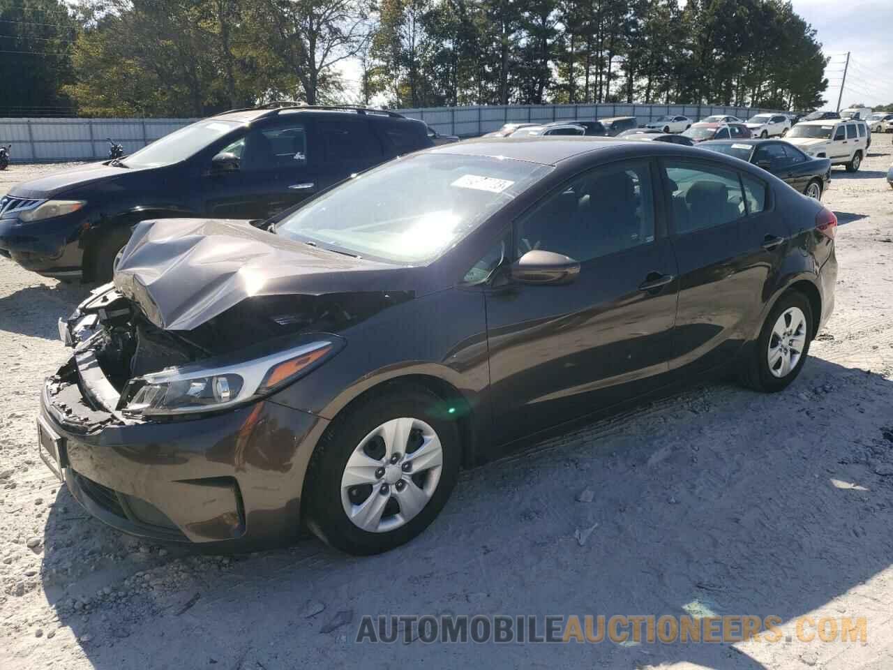 3KPFK4A74JE214523 KIA FORTE 2018