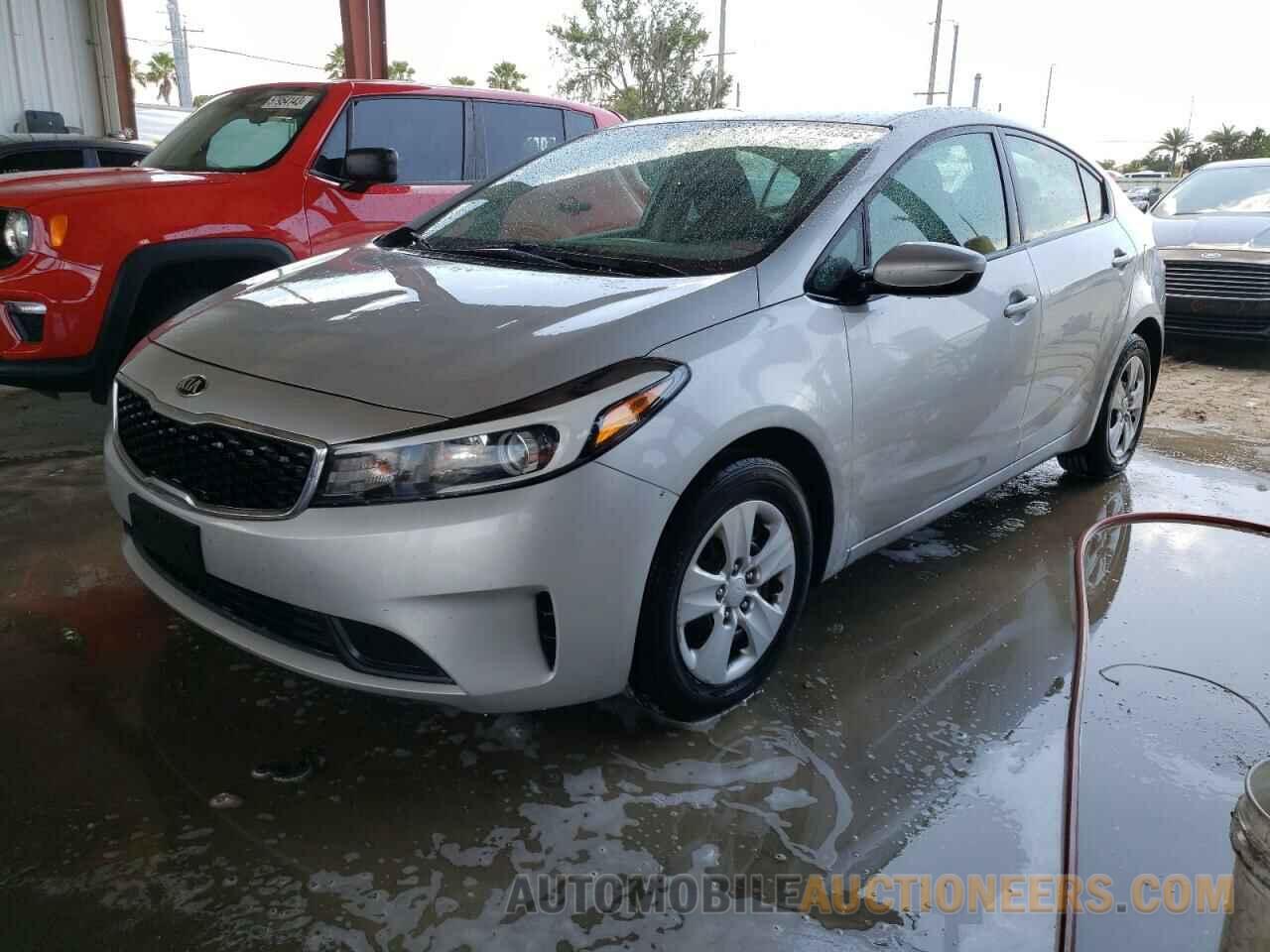 3KPFK4A74JE228194 KIA FORTE 2018