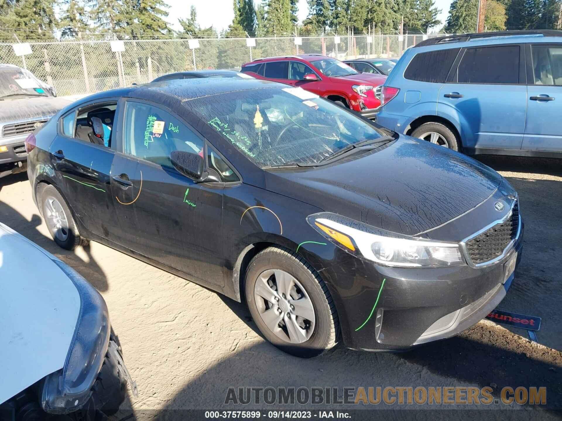 3KPFK4A74JE269294 KIA FORTE 2018