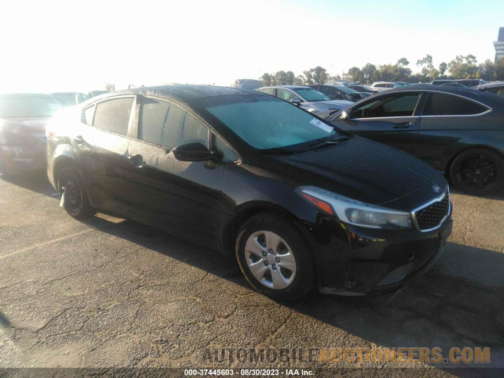 3KPFK4A74JE274091 KIA FORTE 2018