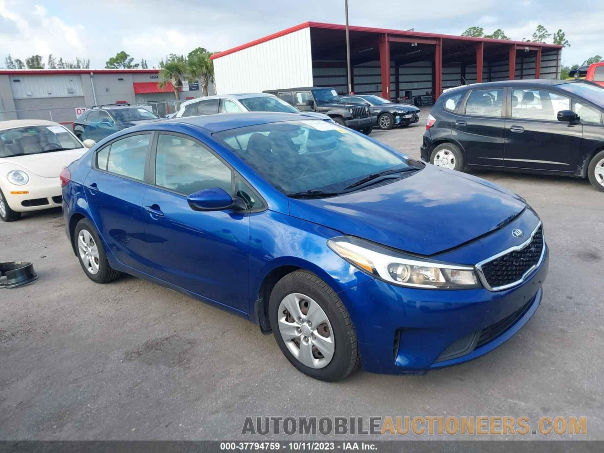 3KPFK4A74JE276035 KIA FORTE 2018