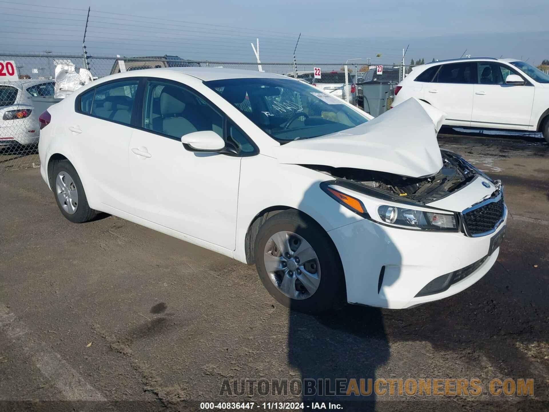 3KPFK4A74JE281056 KIA FORTE 2018