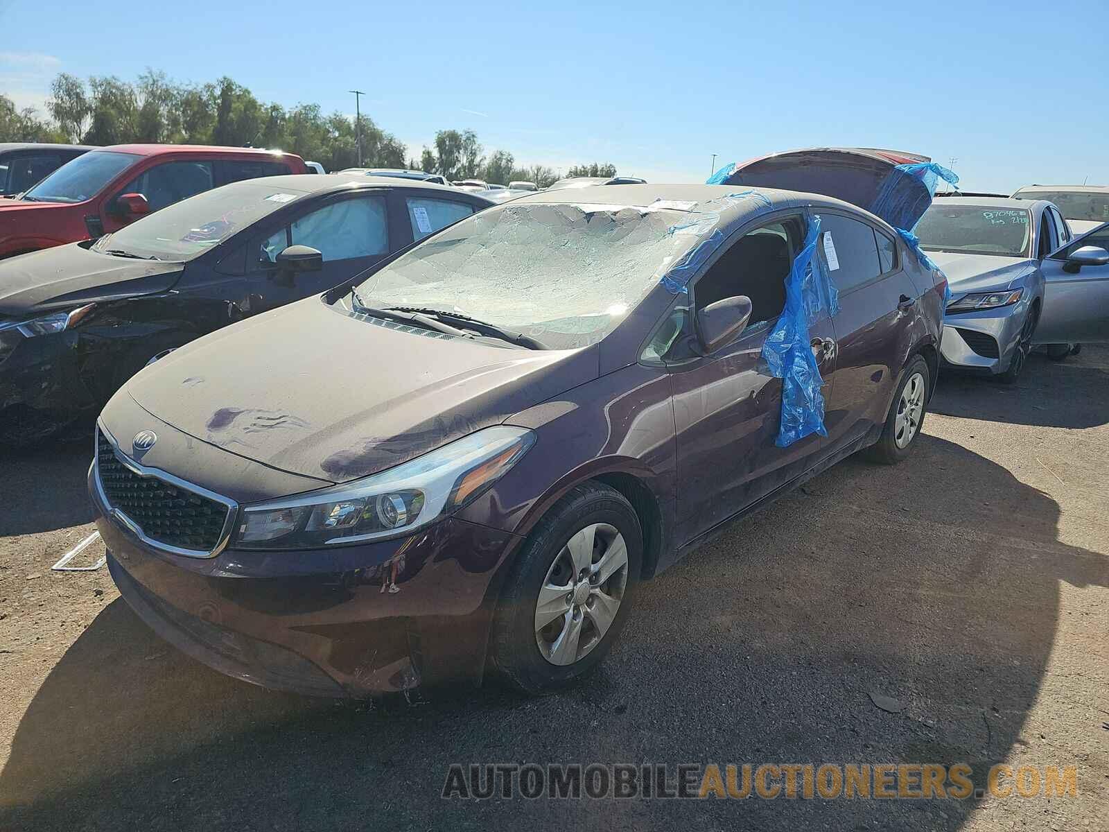 3KPFK4A75HE033134 Kia Forte LX 2017