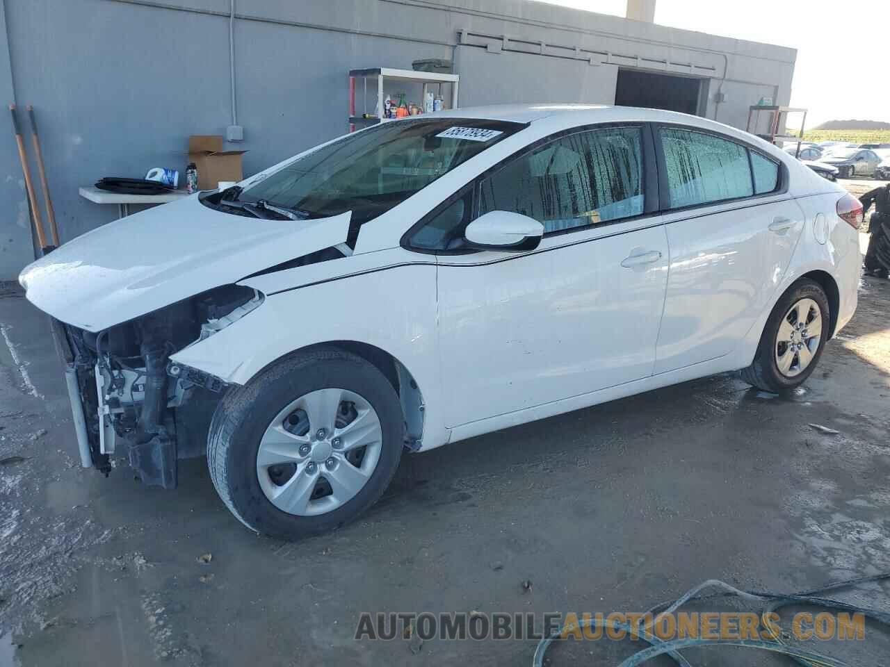 3KPFK4A75HE121634 KIA FORTE 2017