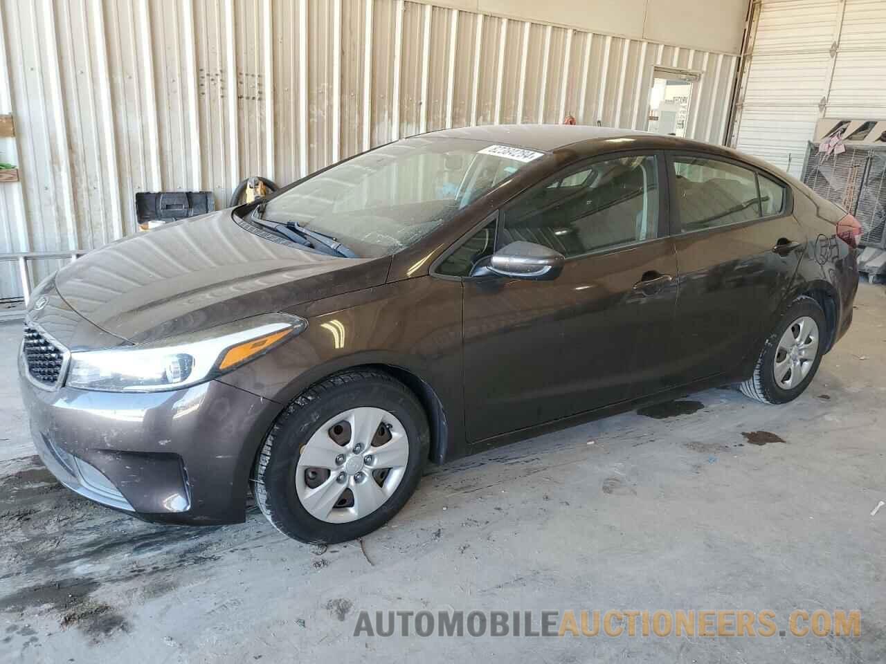 3KPFK4A75JE169205 KIA FORTE 2018