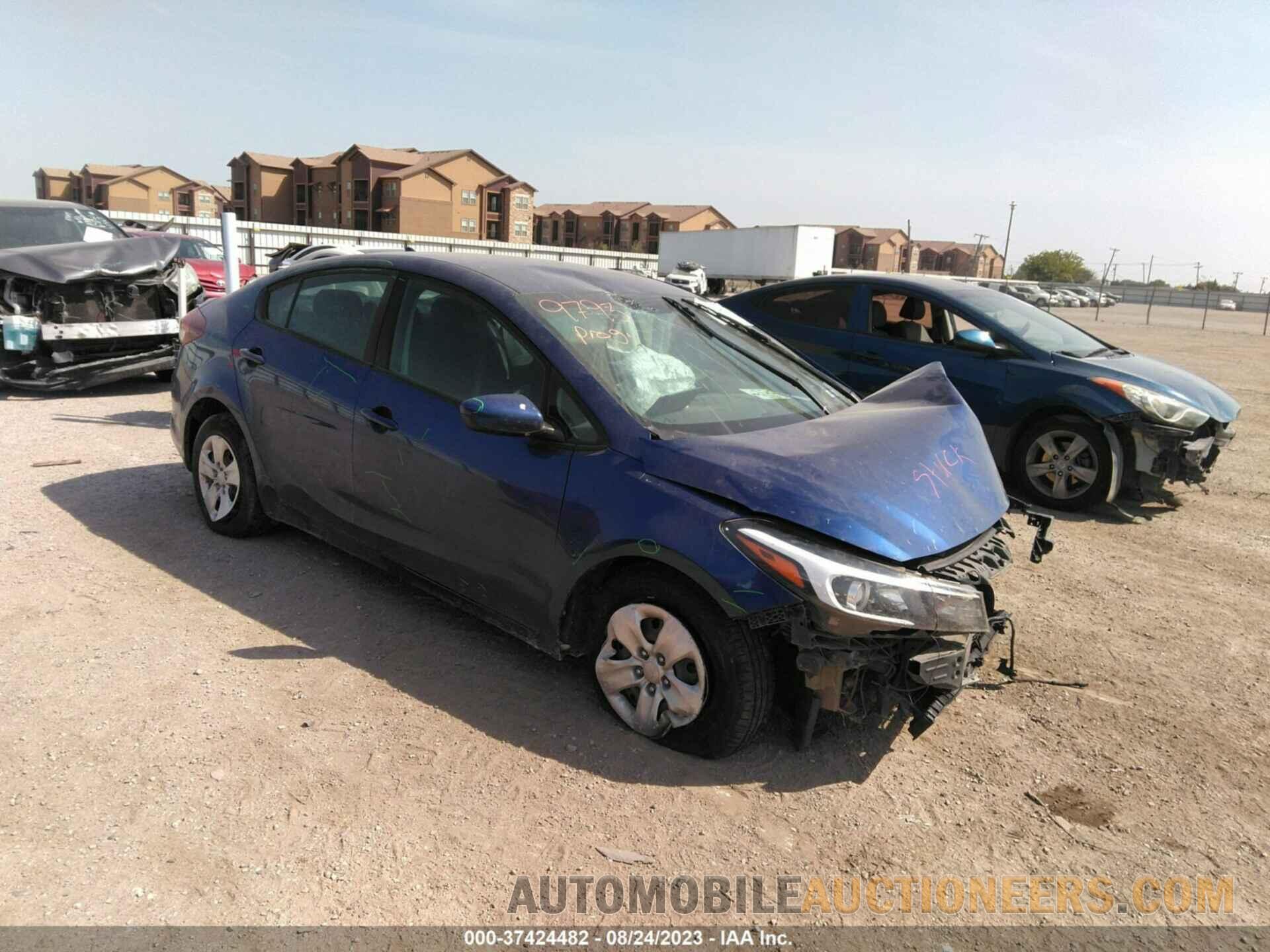 3KPFK4A75JE194203 KIA FORTE 2018