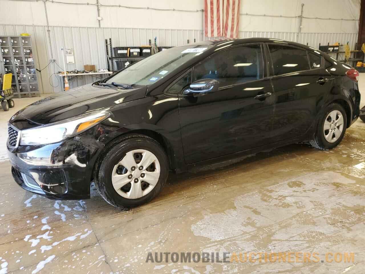 3KPFK4A75JE202462 KIA FORTE 2018