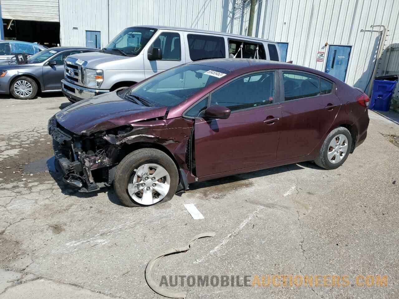 3KPFK4A75JE206592 KIA FORTE 2018