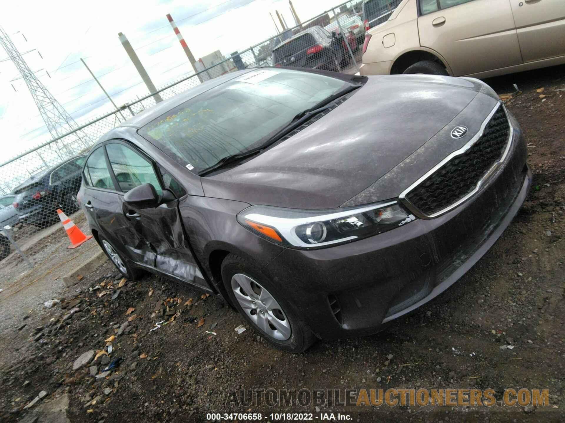 3KPFK4A75JE214272 KIA FORTE 2018