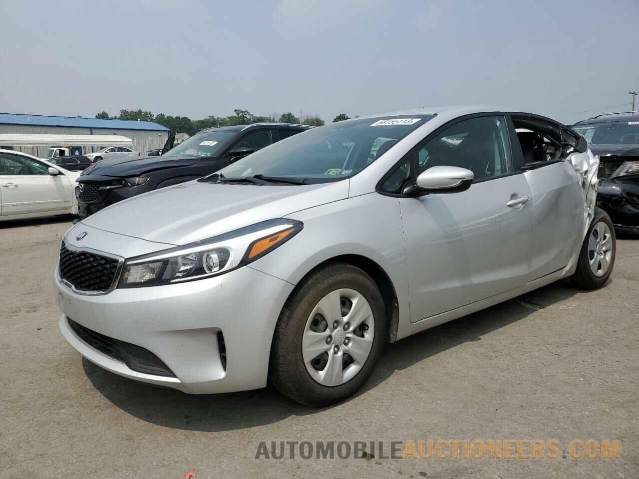 3KPFK4A75JE220413 KIA FORTE 2018