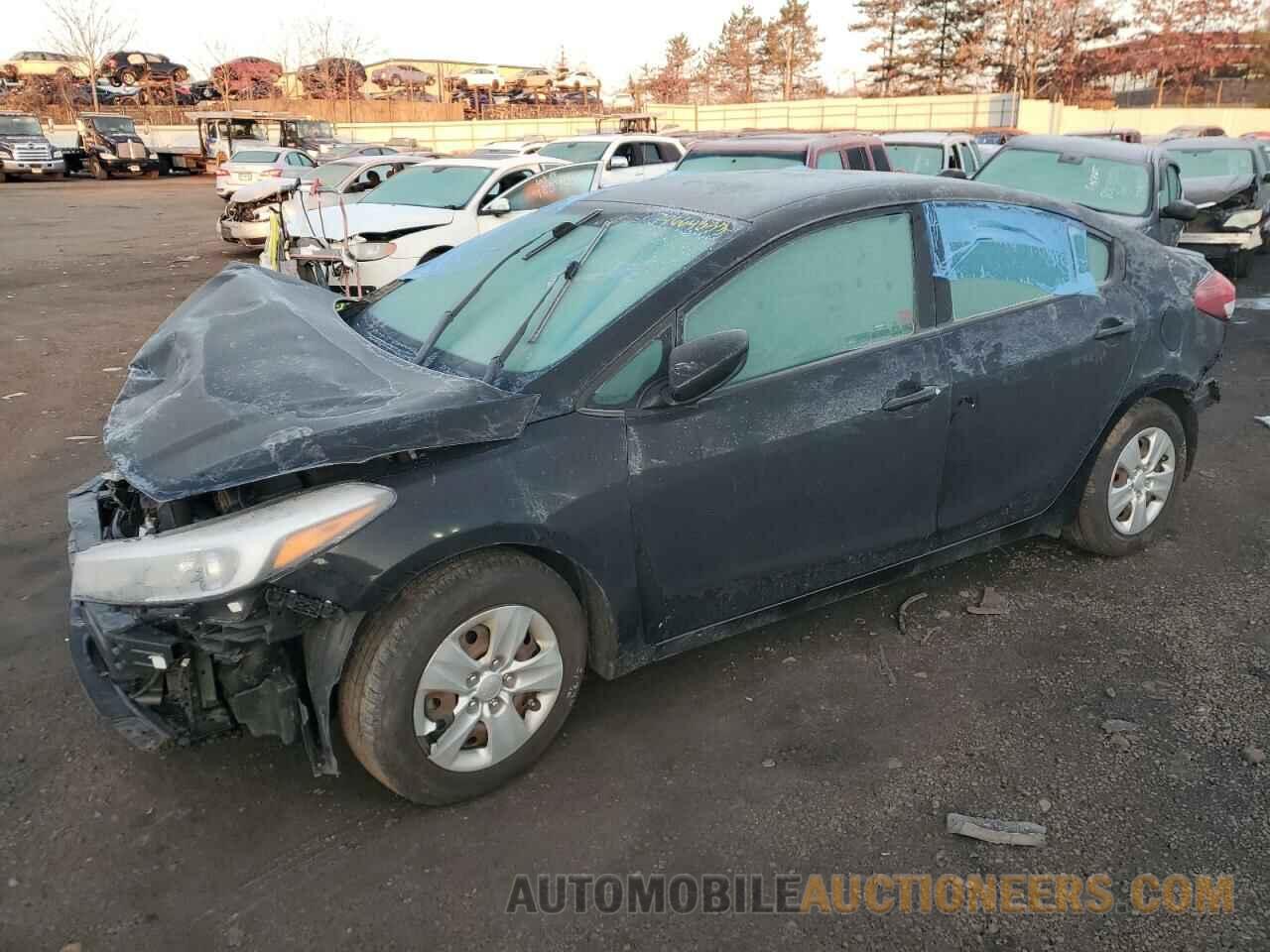 3KPFK4A75JE222582 KIA FORTE 2018