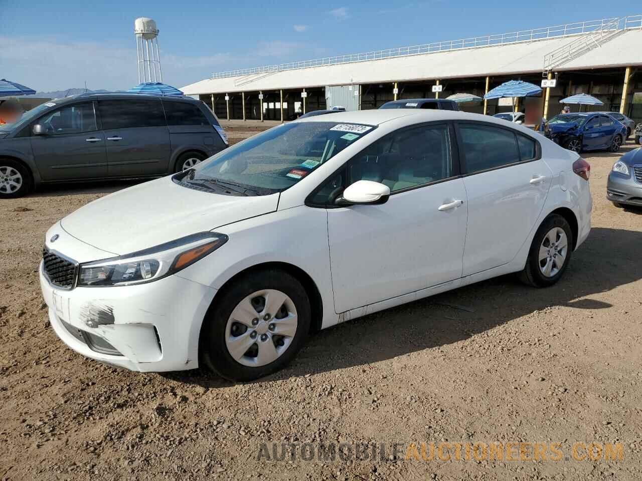 3KPFK4A75JE230620 KIA FORTE 2018