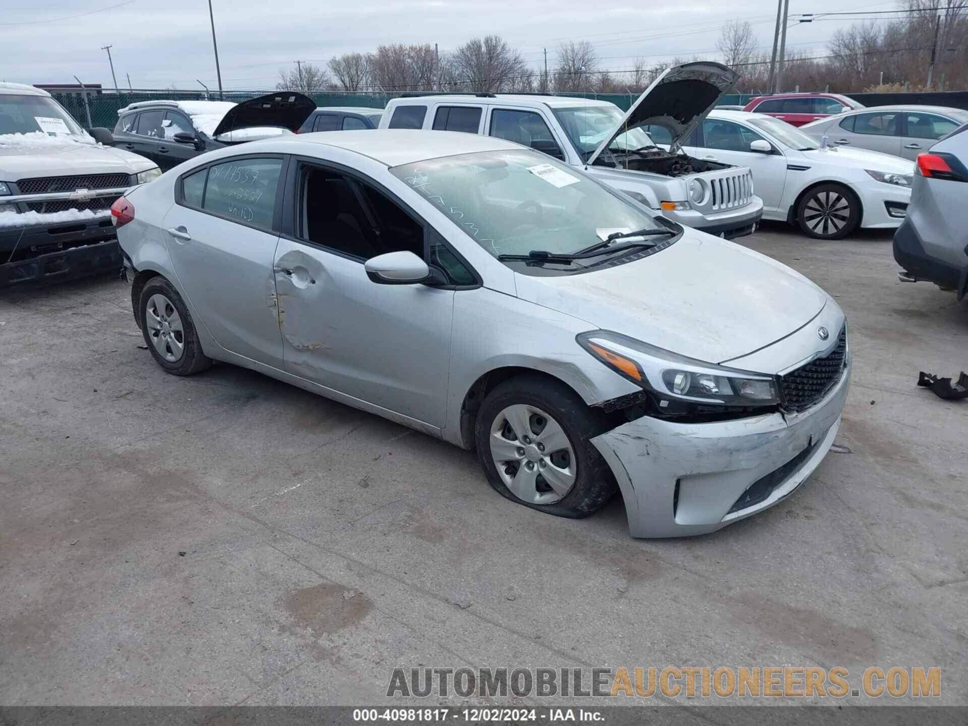 3KPFK4A75JE271541 KIA FORTE 2018