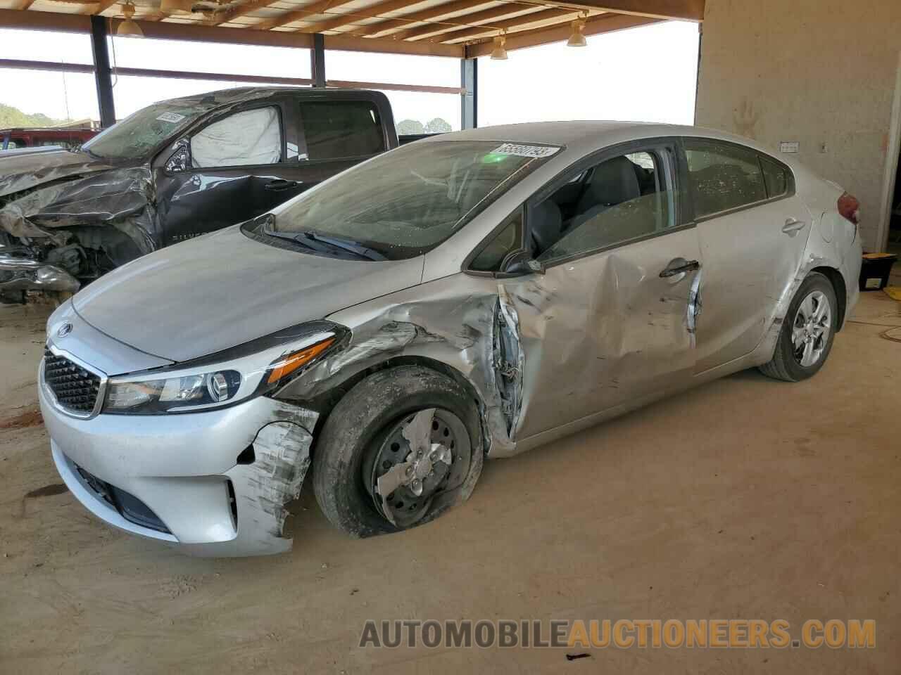 3KPFK4A75JE271989 KIA FORTE 2018