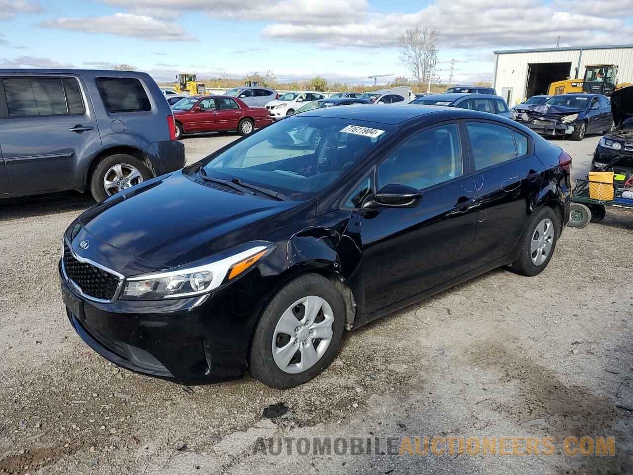 3KPFK4A75JE283981 KIA FORTE 2018