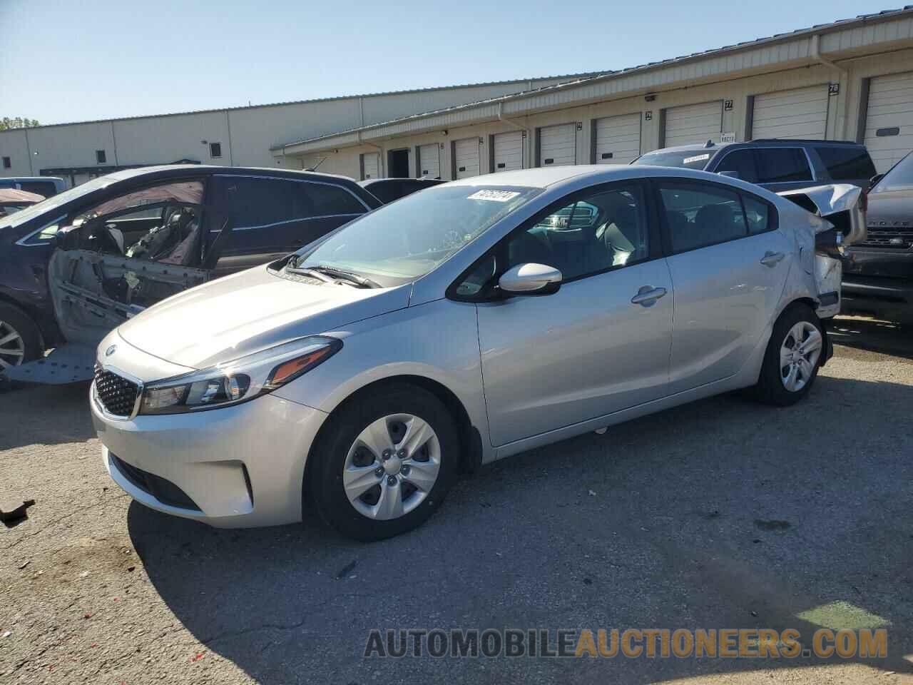 3KPFK4A75JE284662 KIA FORTE 2018