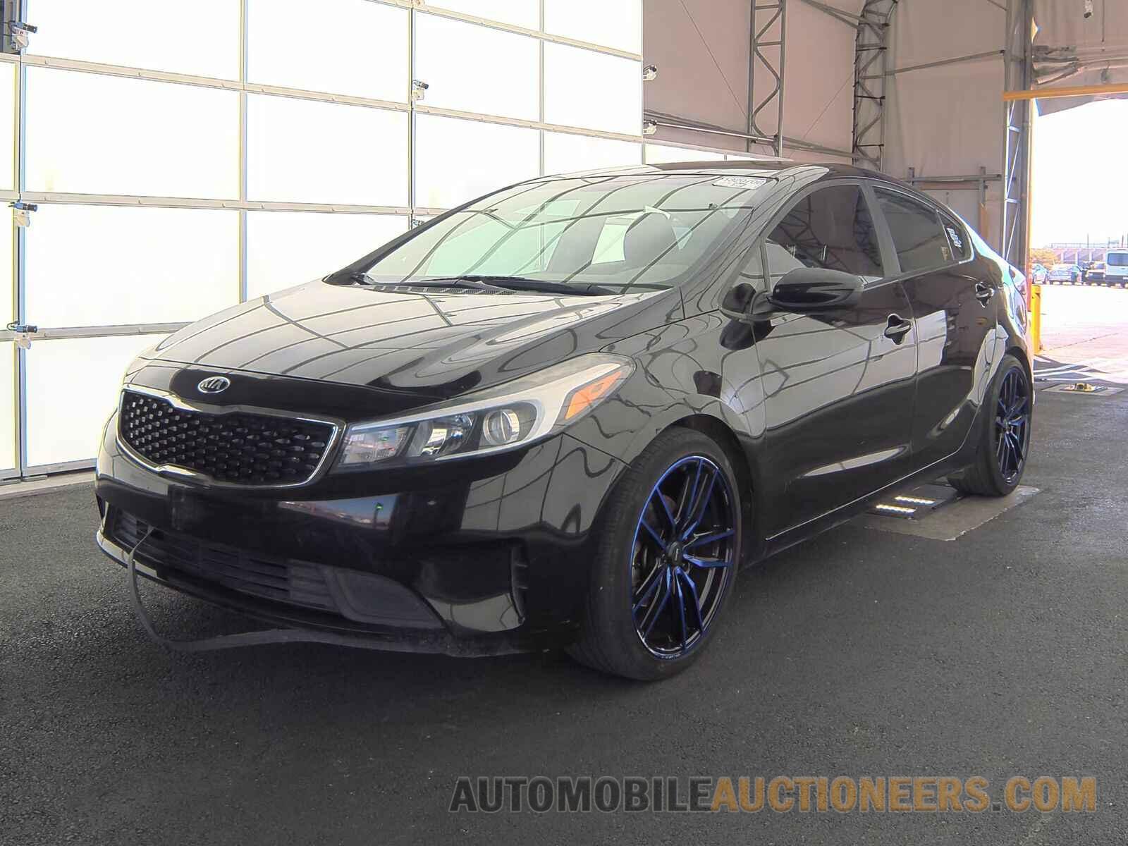 3KPFK4A76HE025933 Kia Forte LX 2017