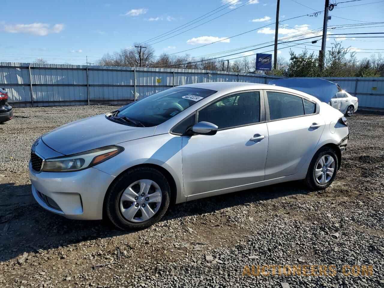 3KPFK4A76HE028377 KIA FORTE 2017