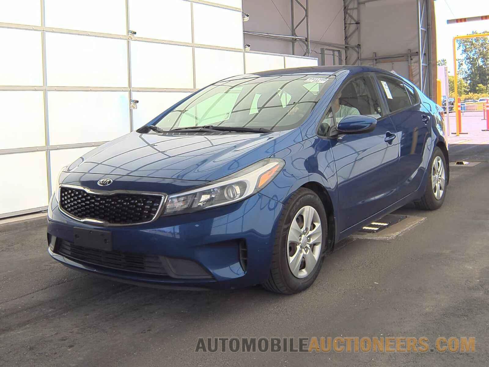 3KPFK4A76HE069821 Kia Forte LX 2017