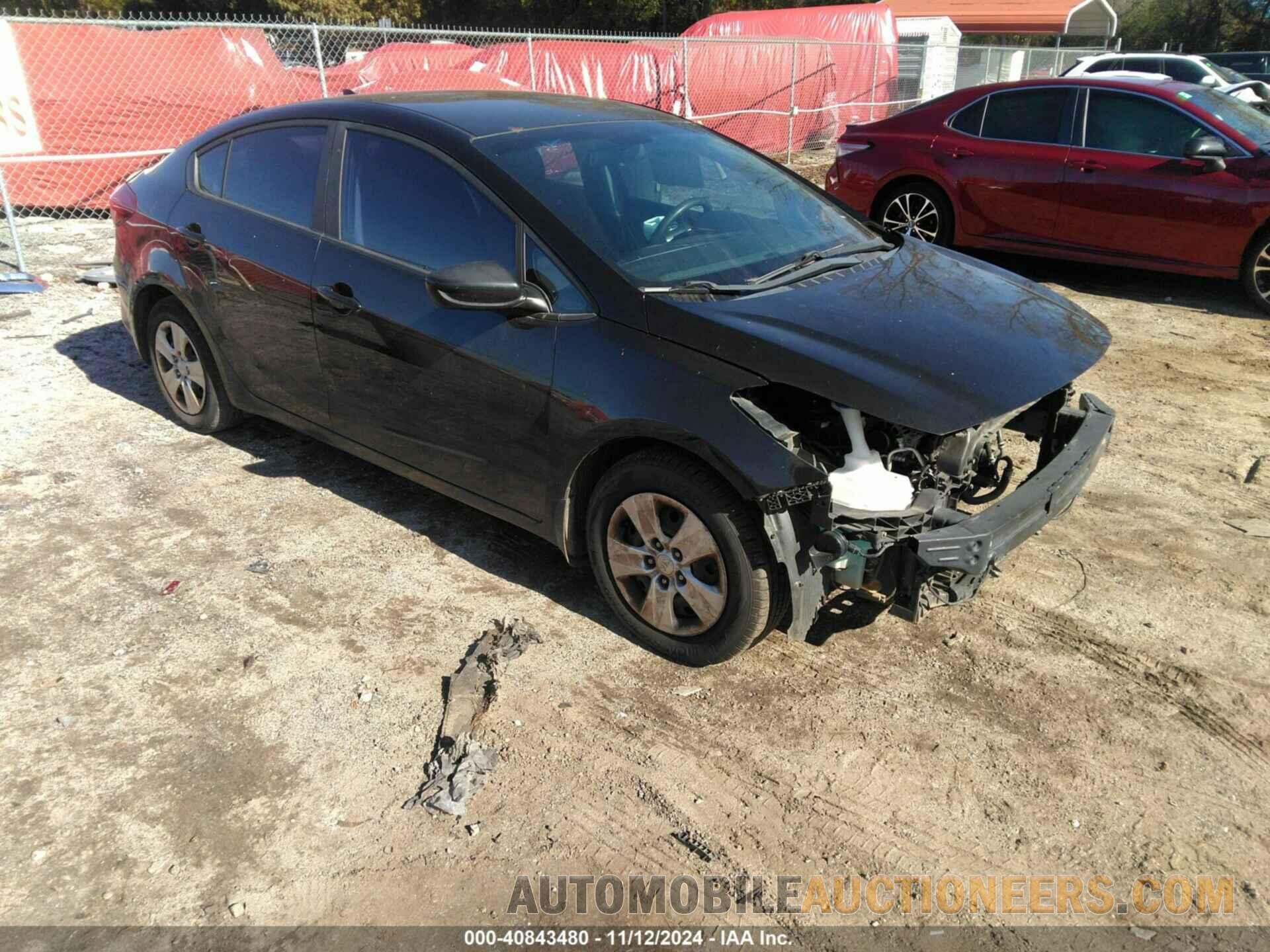 3KPFK4A76HE084898 KIA FORTE 2017