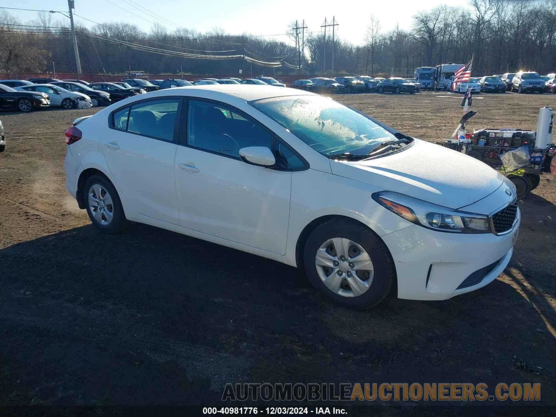 3KPFK4A76HE100839 KIA FORTE 2017