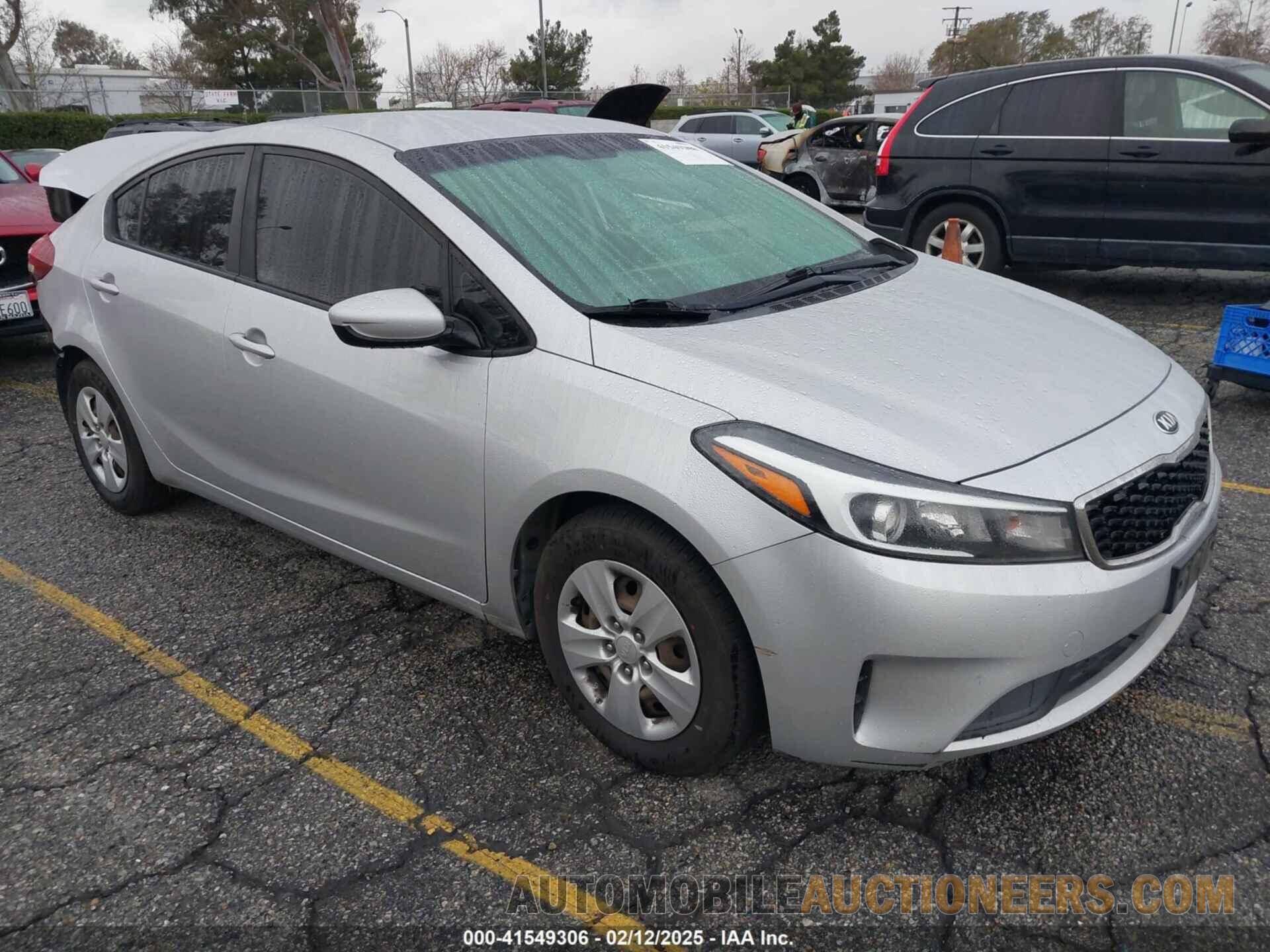 3KPFK4A76HE118273 KIA FORTE 2017