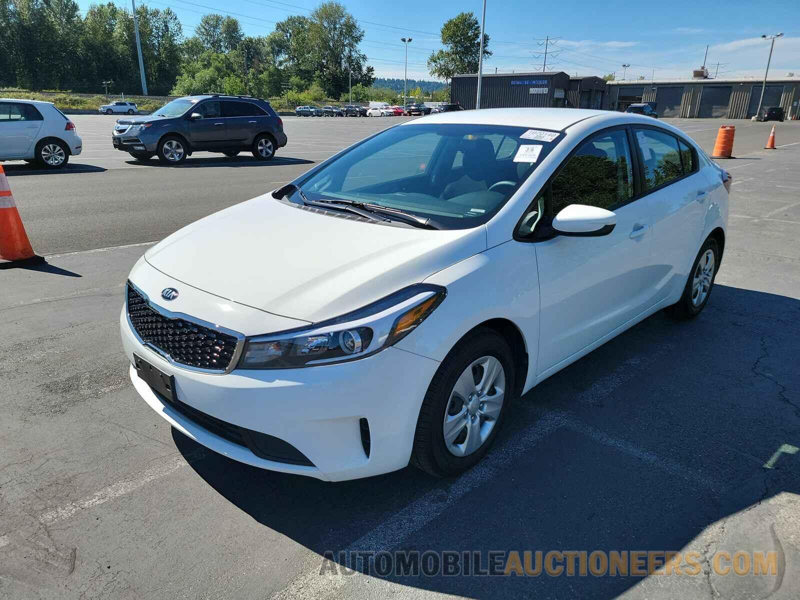 3KPFK4A76HE136336 Kia Forte 2017