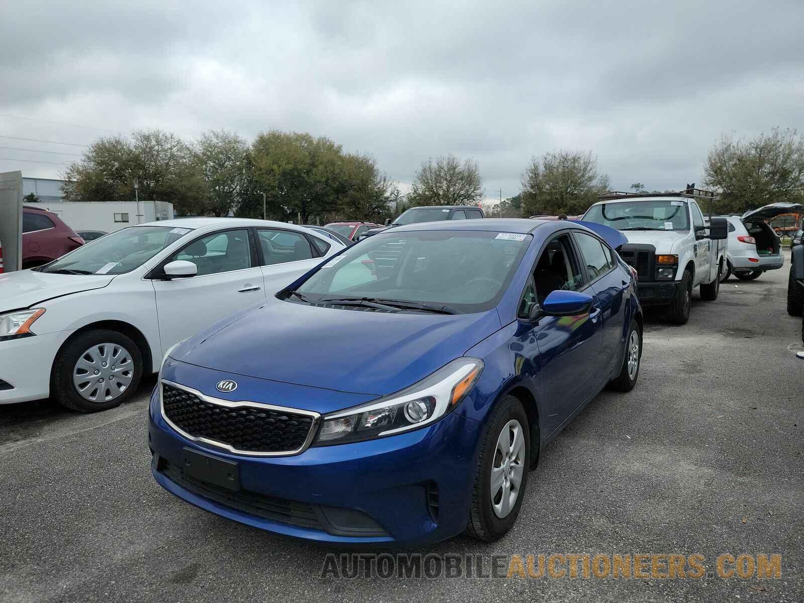 3KPFK4A76HE141326 Kia Forte LX 2017