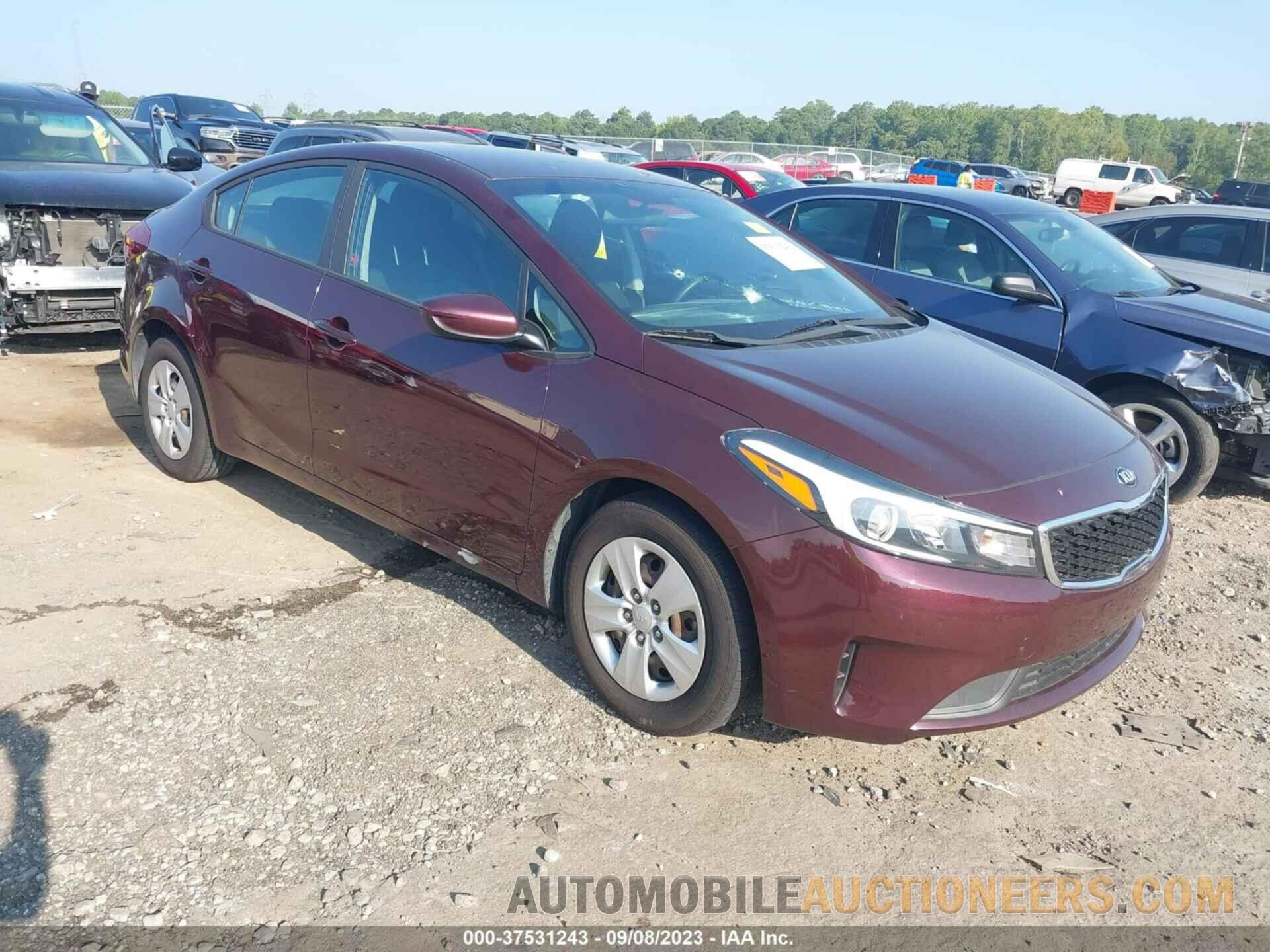 3KPFK4A76JE167852 KIA FORTE 2018