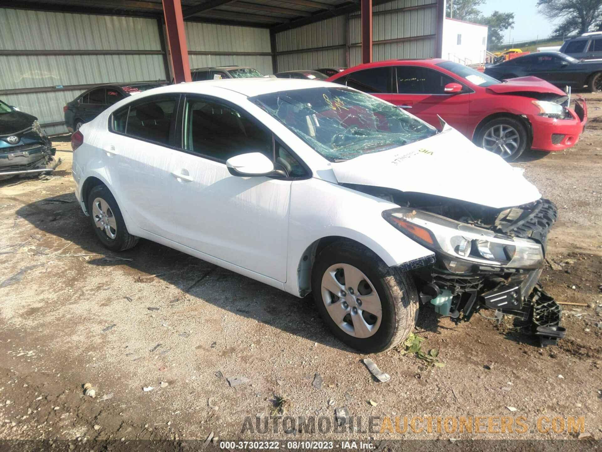 3KPFK4A76JE188121 KIA FORTE 2018