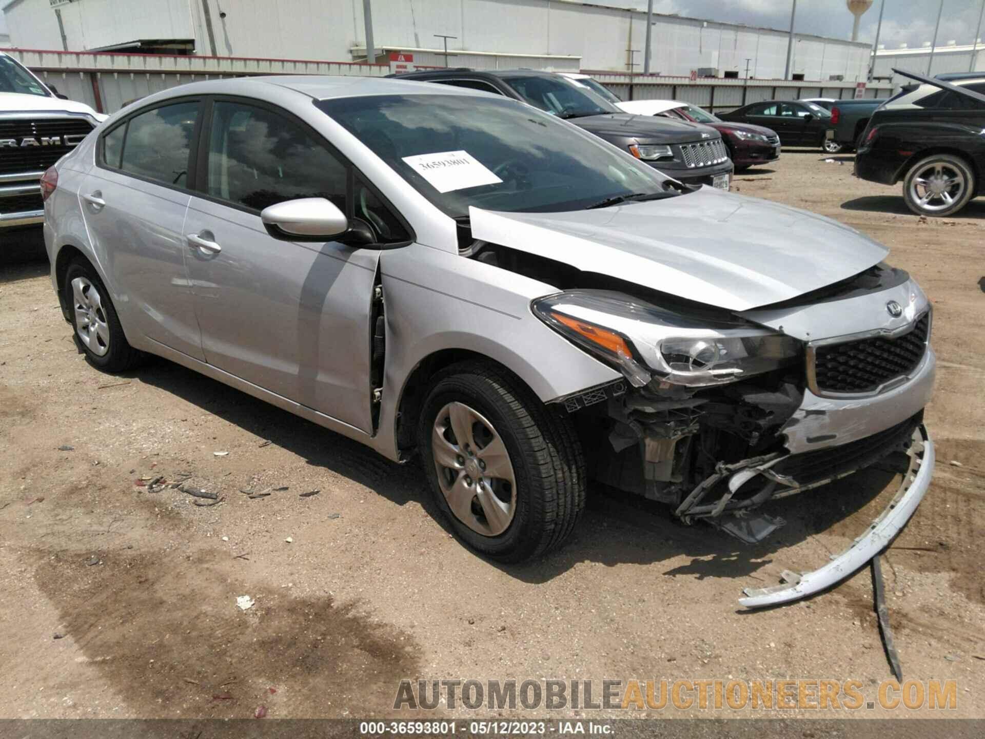 3KPFK4A76JE195070 KIA FORTE 2018