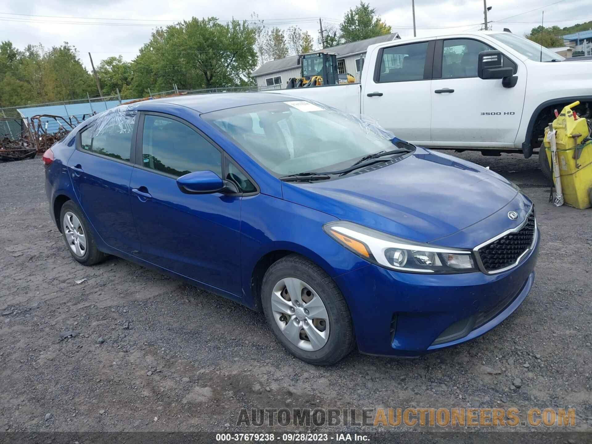 3KPFK4A76JE198776 KIA FORTE 2018