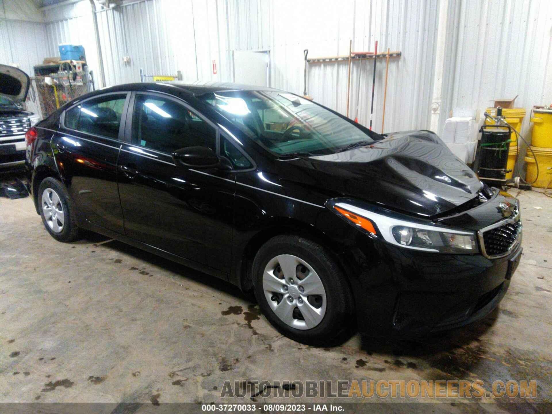 3KPFK4A76JE221912 KIA FORTE 2018