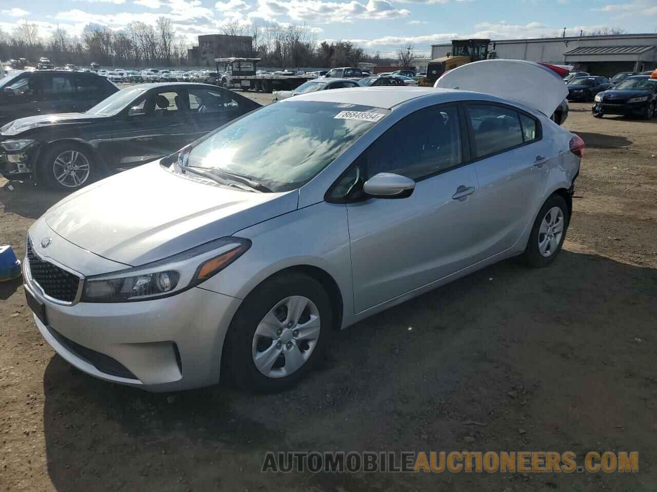 3KPFK4A76JE222901 KIA FORTE 2018