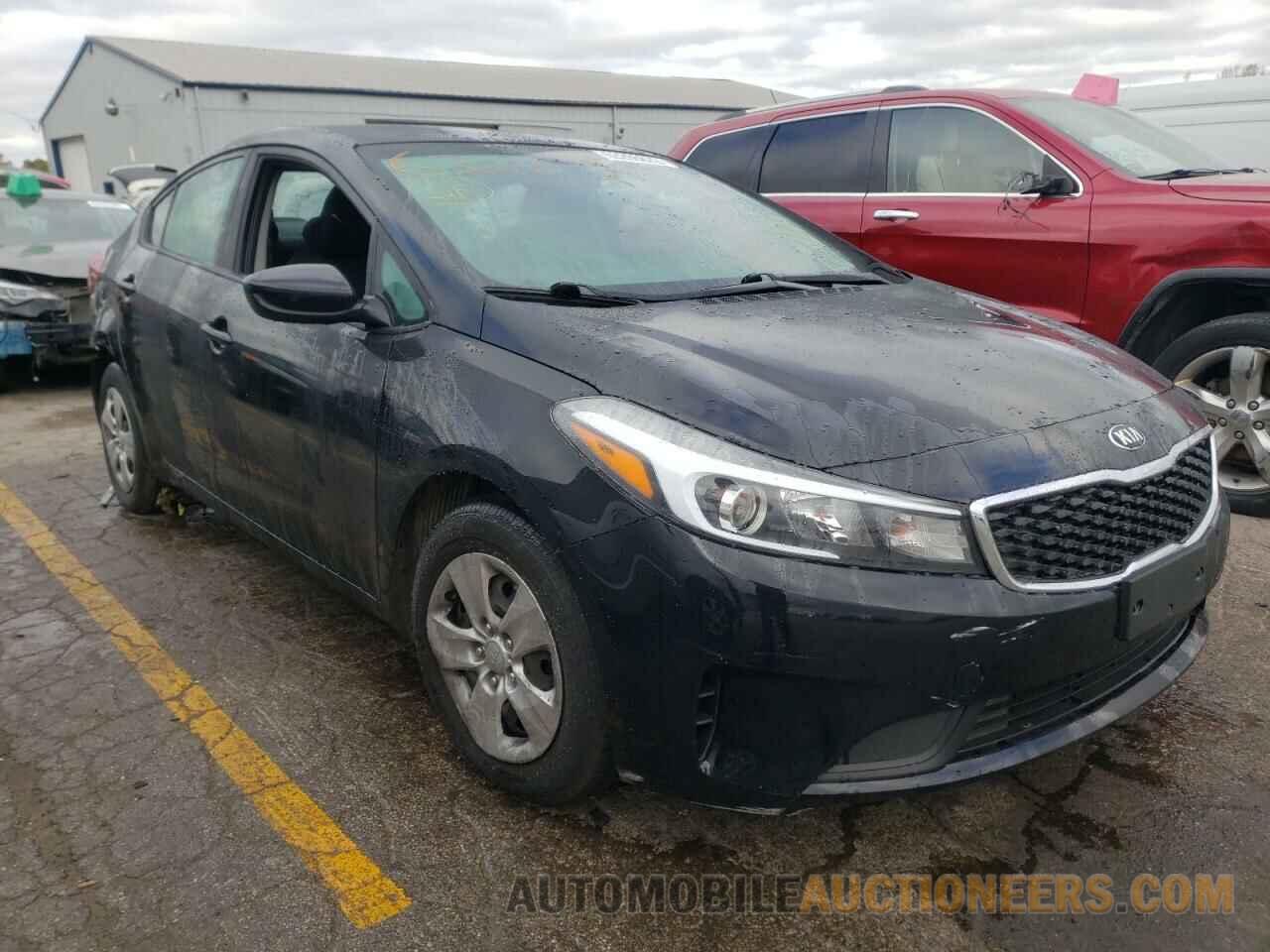 3KPFK4A76JE228486 KIA FORTE 2018