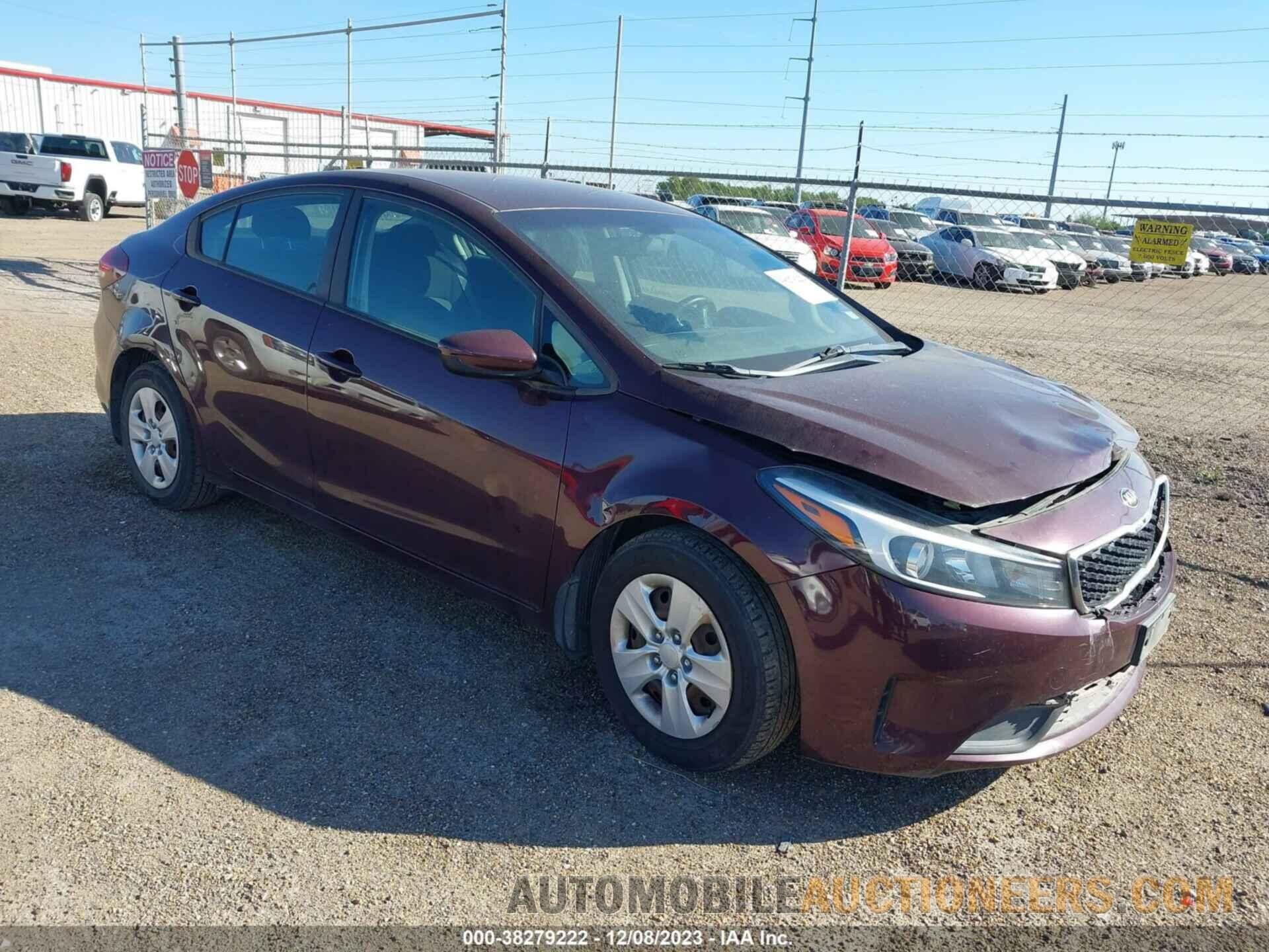 3KPFK4A76JE232621 KIA FORTE 2018