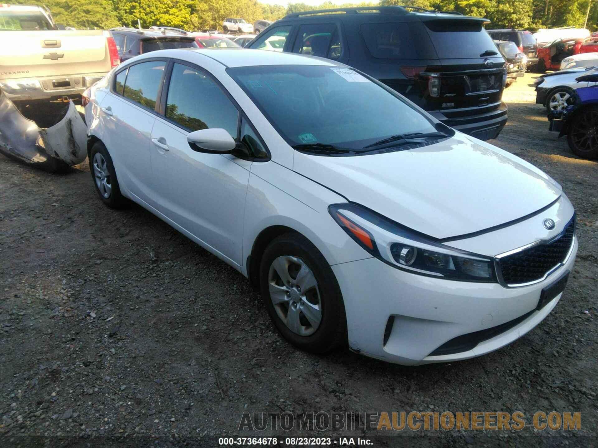 3KPFK4A76JE272570 KIA FORTE 2018