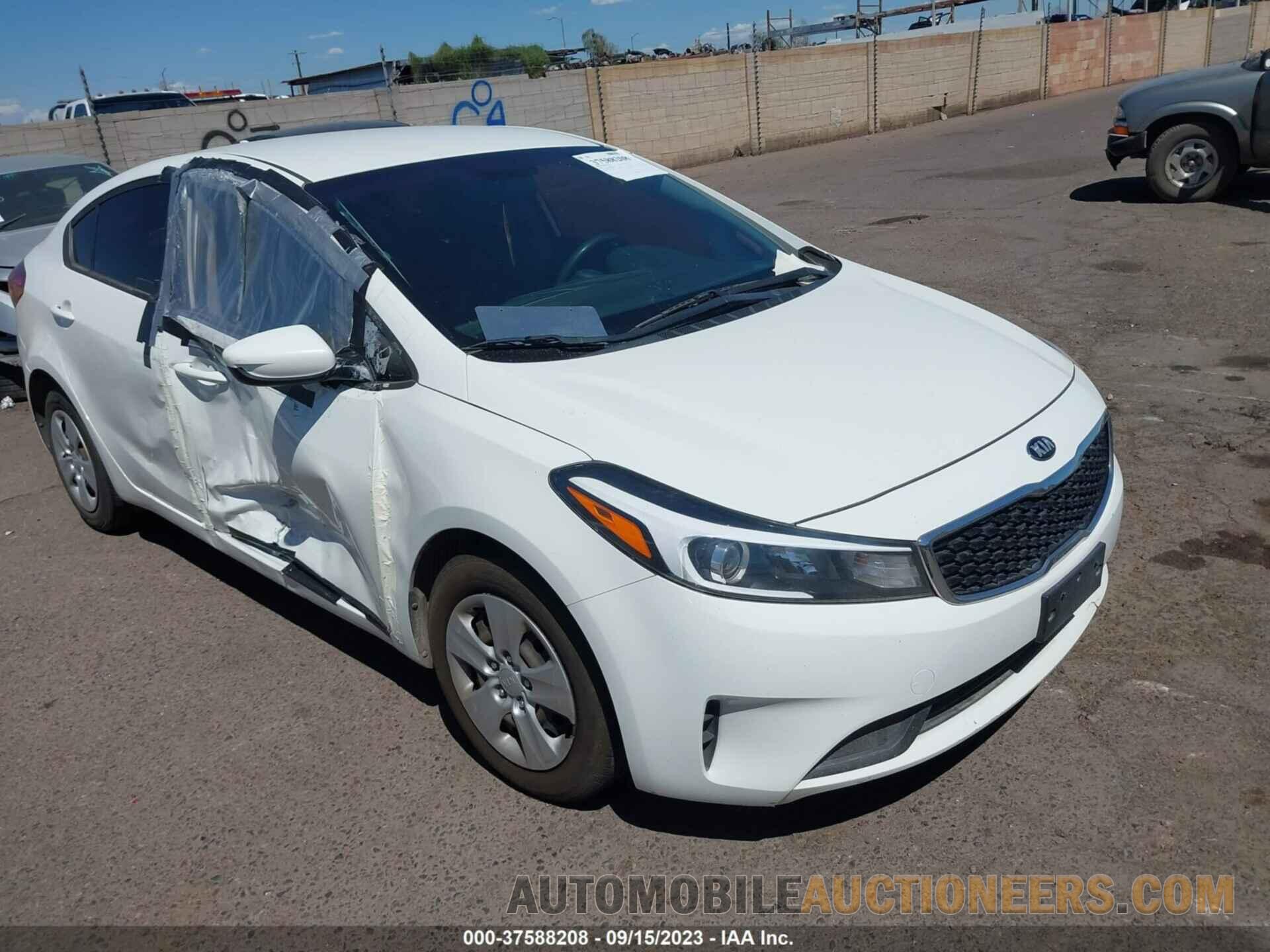 3KPFK4A76JE276487 KIA FORTE 2018