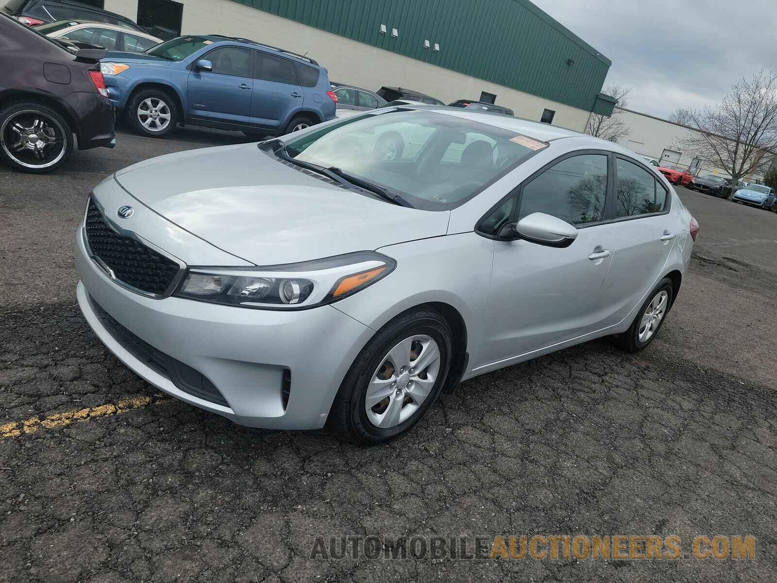 3KPFK4A77HE013404 Kia Forte LX 2017