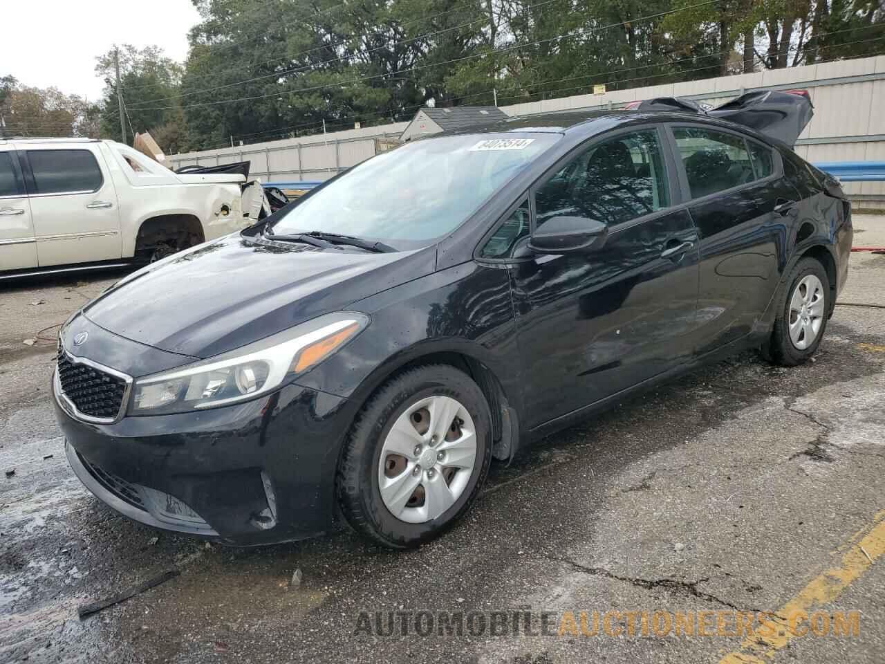 3KPFK4A77HE058682 KIA FORTE 2017