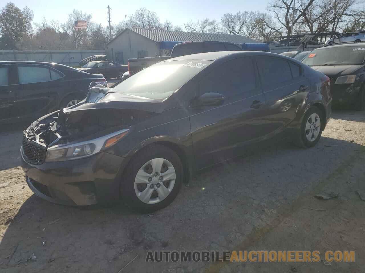 3KPFK4A77HE112899 KIA FORTE 2017