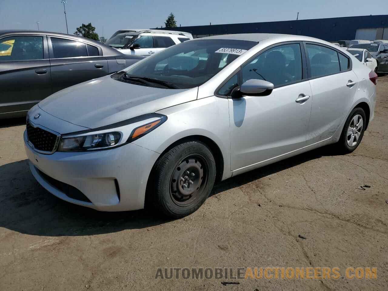 3KPFK4A77JE186023 KIA FORTE 2018