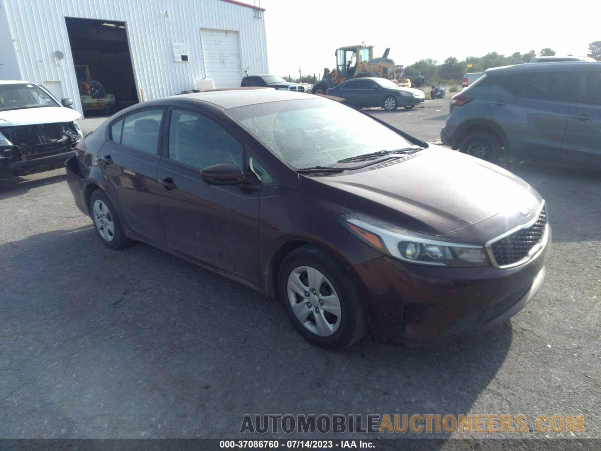 3KPFK4A77JE194638 KIA FORTE 2018