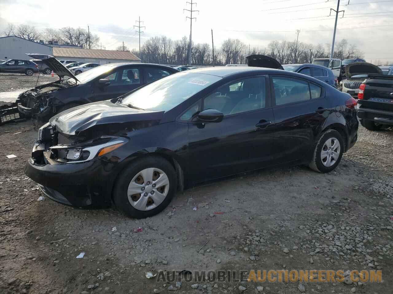 3KPFK4A77JE195546 KIA FORTE 2018