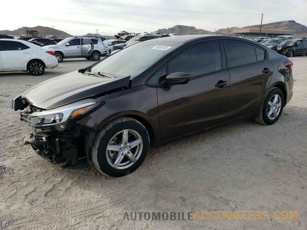 3KPFK4A77JE204374 KIA FORTE 2018